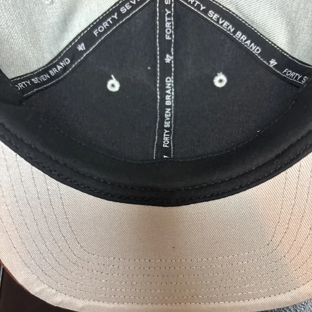 MLB‎ San Francisco Giants Baseball Hat '47 Brand Adjustable Cap strap back - NEW